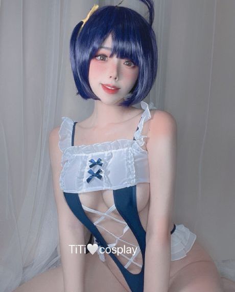 白衣校花与大长腿第一季第三集_1080P电影在线观看